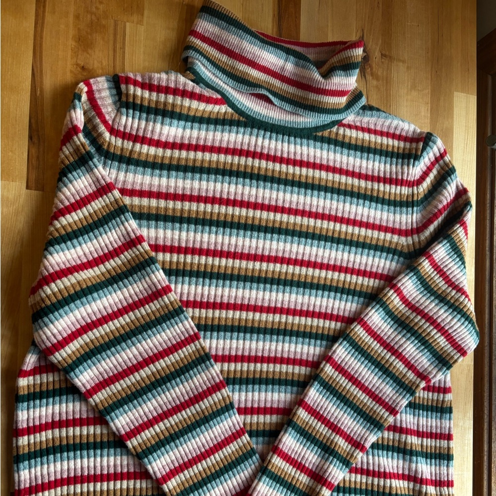 NWOT Gap Sweater